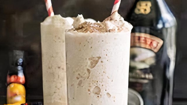 16. Frozen latte.