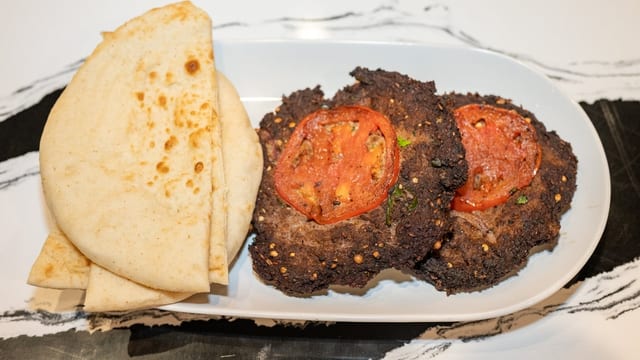 Chapli kebab.