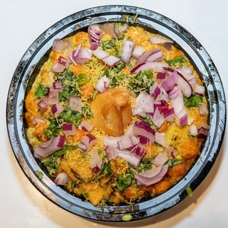 31. Samosa chaat